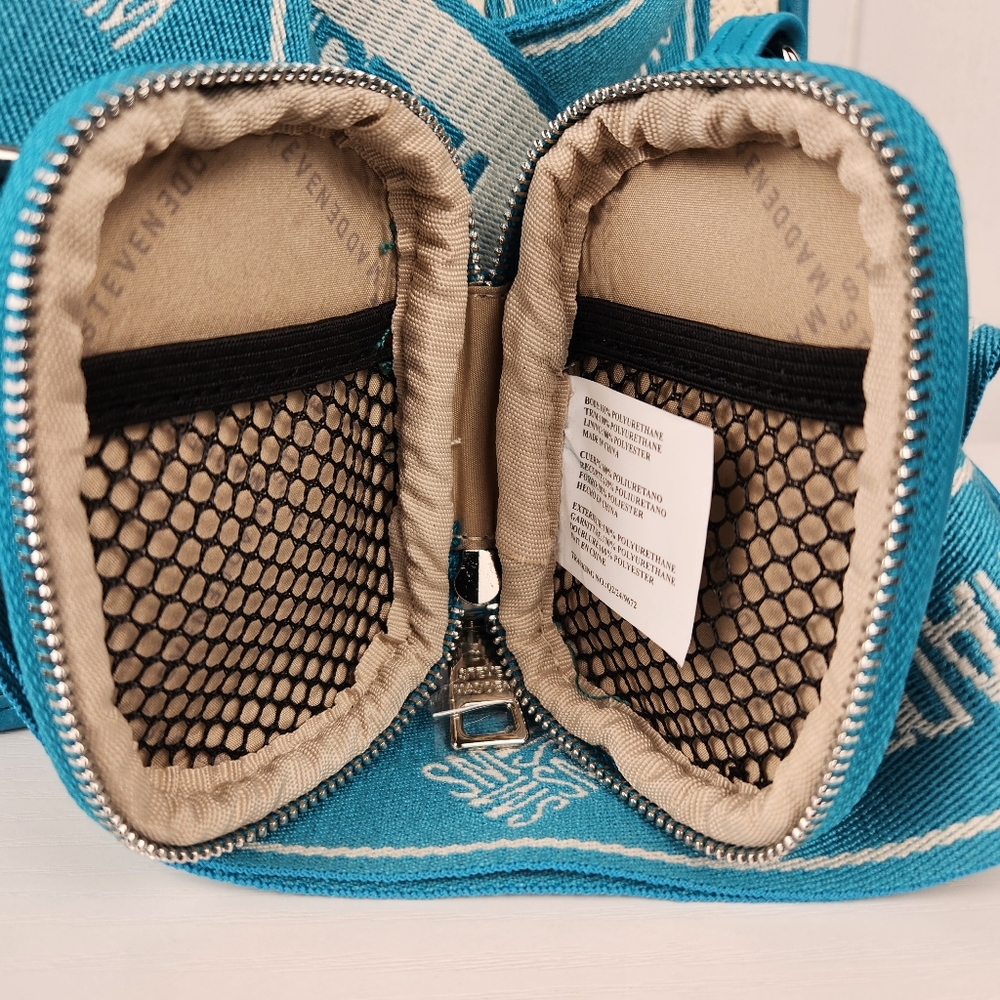 LIKE NEW  Steve Madden White Straw Teal Crossbody Handbag Satchel w AirPod/Coin - Picture 9 of 15
